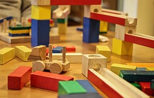 toys clutter play